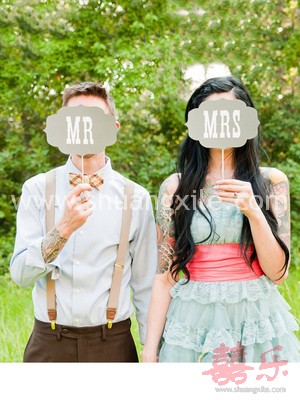 Mr& Mrs Photo Props~New!
